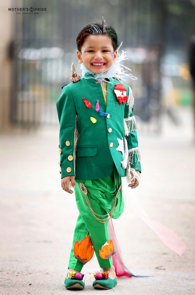 Fashion show top dress for boys